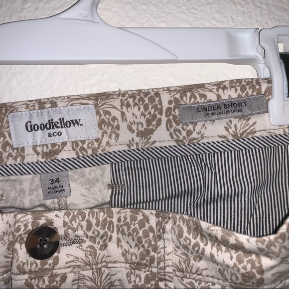 Goodfellow & Co Pineapple Shorts - Picture 3 of 6